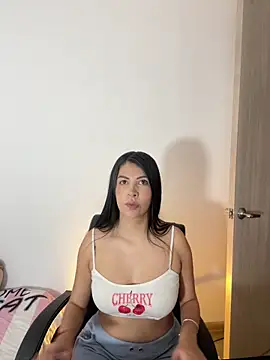 Alanna atm  online show from 11-20-25, 02:51