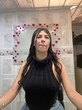 Snapshot of Alanna_atm_ chatting on 02-26-25, 02:59 Alanna atm online show from 02-26-25, 02:59