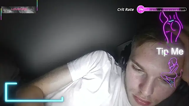 Snapshot of bluegaze6 chatting on 10-14-25, 01:12 bluegaze6 online show from 10-14-25, 01:12