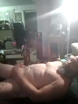 iambradz online show from 11-05-25, 01:36