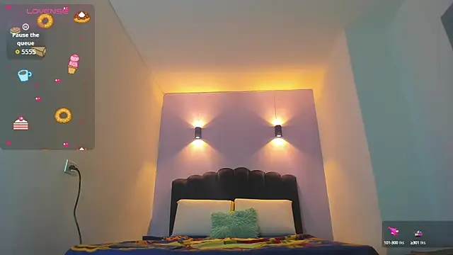 Sofia Clauss  online show from 09-15-25, 03:51