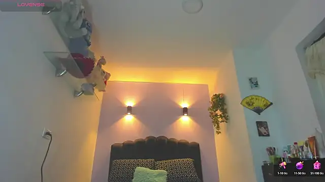 Sofia Clauss  online show from 07-06-26, 04:41