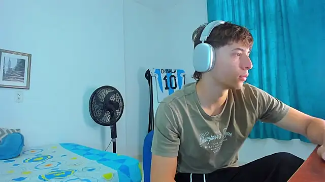 AlessandroDybala online show from 03-12-26, 12:42