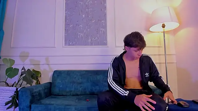 AlessandroDybala online show from 10-29-25, 12:04