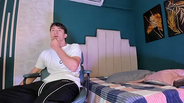 AlessandroDybala online show from 12-22-25, 12:49