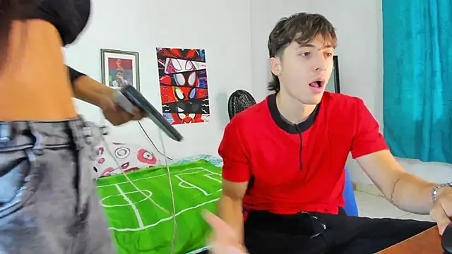 Snapshot of AlessandroDybala chatting on 07-25-26, 12:44 AlessandroDybala online show from 07-25-26, 12:44