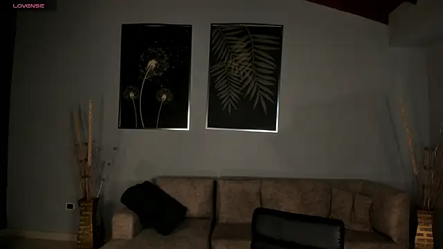 AnnaBrooks1 online show from 01-07-26, 07:52