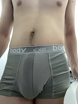 junfoureyes online show from 10-12-25, 03:46