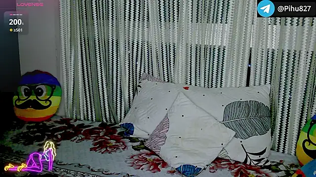 Niyaroy09 online show from 03-06-26, 04:24