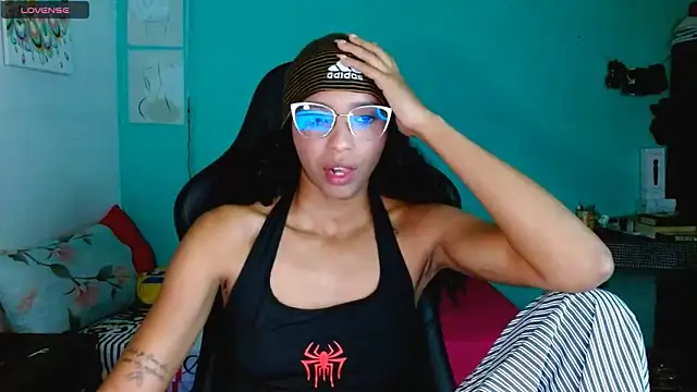 sensitive brunette online show from 04-12-26, 01:20