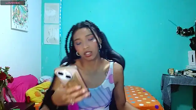 sensitive brunette online show from 04-08-26, 12:56