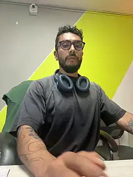 Tom cooper  online show from 03-07-26, 06:09