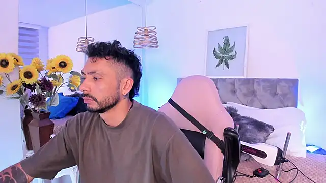 Tom cooper  online show from 09-26-25, 12:12