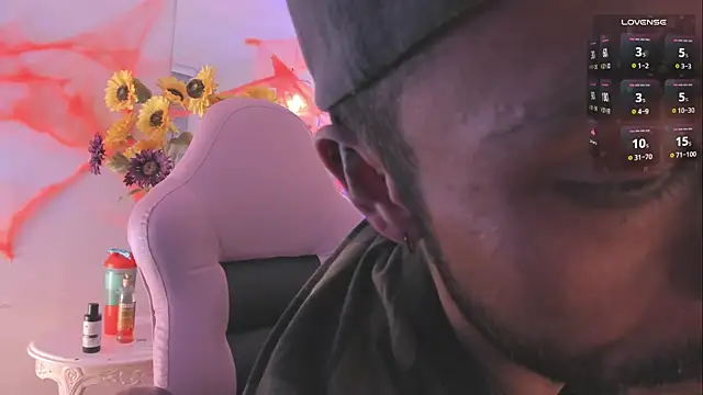 Tom cooper  online show from 10-11-25, 12:28