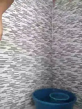 Snapshot of zandra_kiman chatting on 02-09-25, 06:37 zandra kiman online show from 02-09-25, 06:37