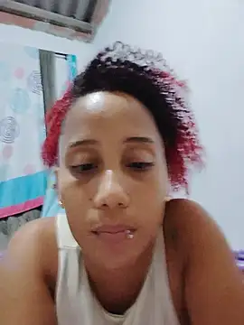 Snapshot of zandra_kiman chatting on 07-11-26, 04:24 zandra kiman online show from 07-11-26, 04:24