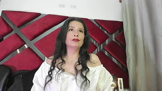 Kendra-Foxxy online show from 04-18-26, 12:13