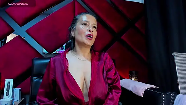 Kendra-Foxxy online show from 12-23-25, 10:14