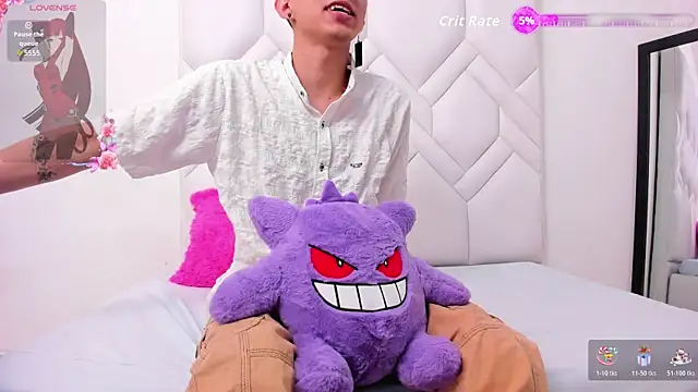 JeanRam18 online show from 12-15-25, 01:06