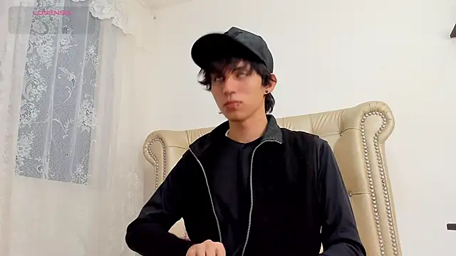 Snapshot of JeanRam18 chatting on 03-11-25, 12:06 JeanRam18 online show from 03-11-25, 12:06