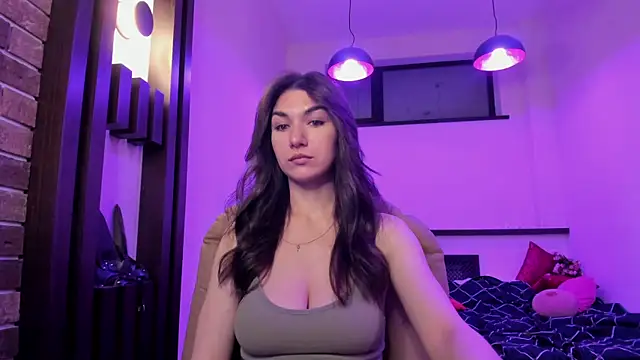 Snapshot of MonicaVii chatting on 05-19-26, 12:15 MonicaVii online show from 05-19-26, 12:15