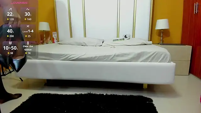 FOXYRIVER  online show from 11-21-25, 11:42