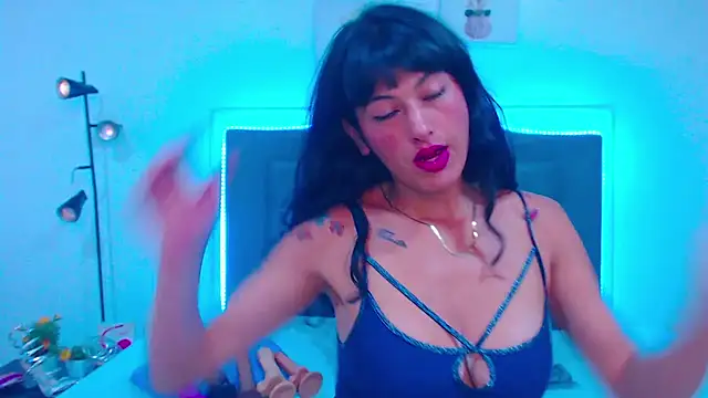 candy lux  online show from 03-10-26, 08:46