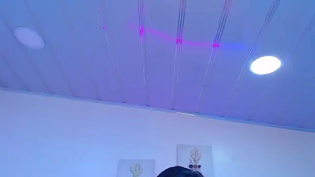 candy lux  online show from 05-07-26, 01:03