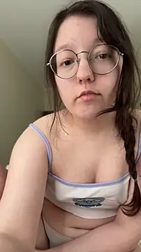 emigooflordXD online show from 04-18-26, 03:58