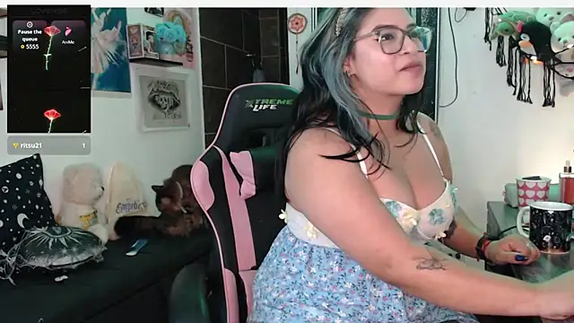 mollyshake1 online show from 11-07-25, 07:57