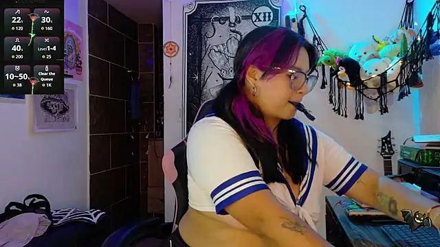 mollyshake1 online show from 12-16-25, 06:39