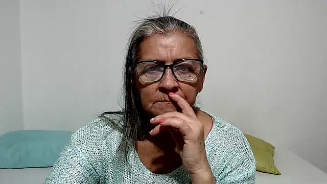 Snapshot of candy_mature_ chatting on 07-06-26, 12:17 candy mature online show from 07-06-26, 12:17