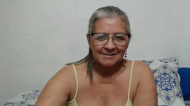 candy mature  online show from 11-03-25, 10:02