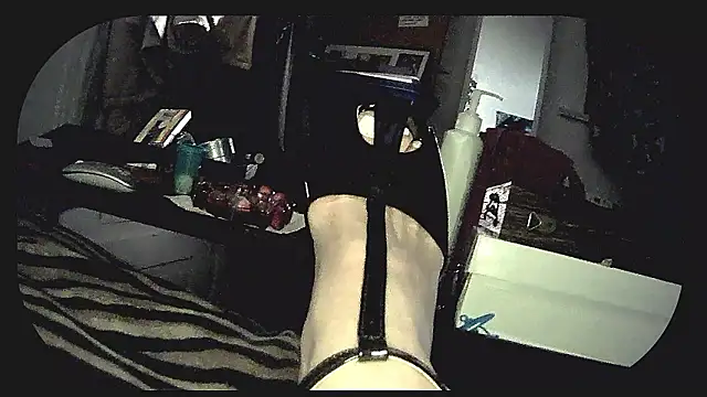 HeyyImHarlowe online show from 01-18-26, 09:02