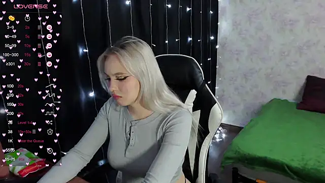 VikaPowers online show from 02-13-25, 08:45