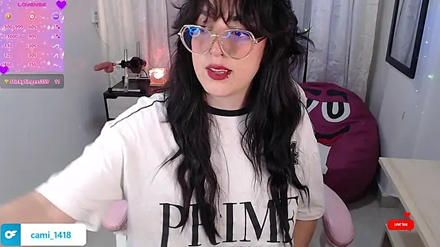 Snapshot of camisweet14 chatting on 02-11-26, 07:25 camisweet14 online show from 02-11-26, 07:25