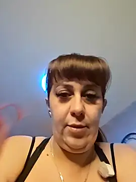 AvaLloyd online show from 01-08-26, 03:34