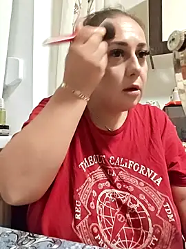 AvaLloyd online show from 10-01-25, 01:55