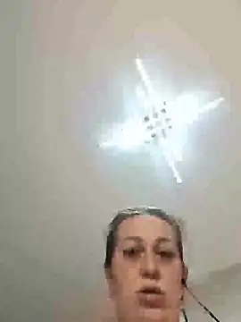AvaLloyd online show from 07-02-26, 01:50
