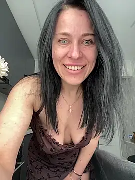 CuteNata online show from 06-04-26, 01:05