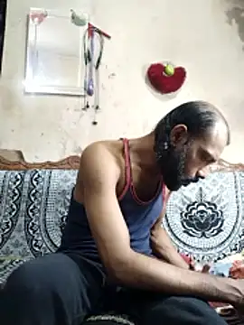 Snapshot of BadBoySmoker7070 chatting on 05-19-26, 01:43 BadBoySmoker7070 online show from 05-19-26, 01:43