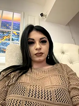EmilyColle  online show from 10-09-25, 10:49
