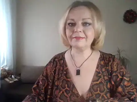 Snapshot of SofiyaPetrova chatting on 02-08-25, 01:44 SofiyaPetrova online show from 02-08-25, 01:44