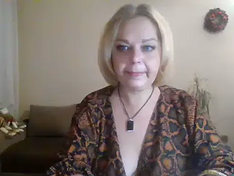 Snapshot of SofiyaPetrova chatting on 02-08-25, 10:51 SofiyaPetrova online show from 02-08-25, 10:51
