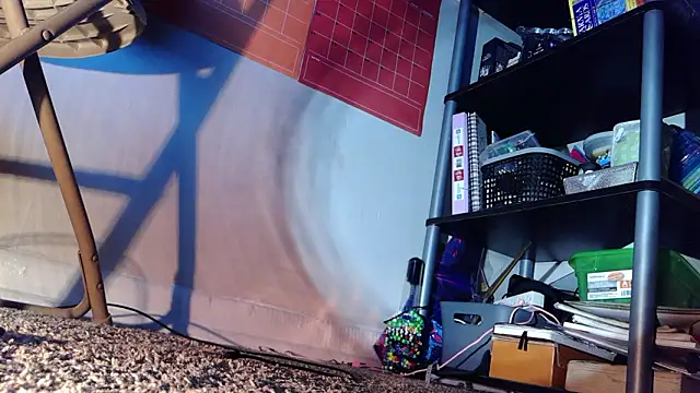 razzynolight online show from 03-19-26, 06:13