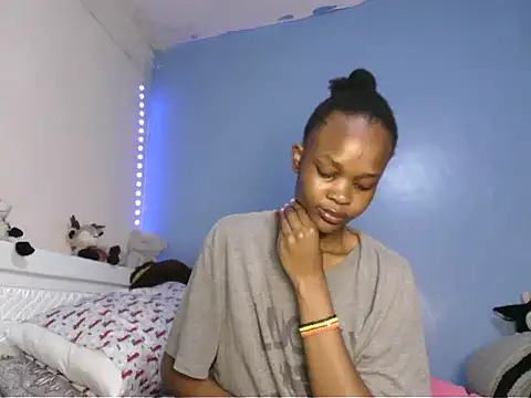 cyberbunnie online show from 11-18-25, 11:46