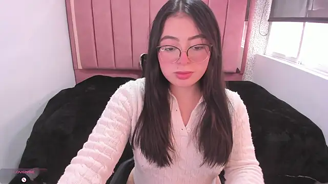Snapshot of MiaWils_ chatting on 06-22-26, 07:22 MiaWils online show from 06-22-26, 07:22