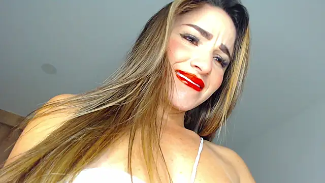 dollface17 online show from 03-01-25, 02:48