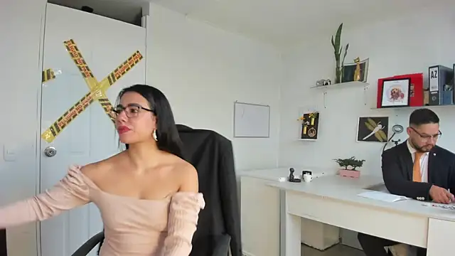 susana monroy online show from 12-16-25, 12:09