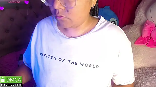 Snapshot of KittyHot20 chatting on 10-28-25, 11:03 KittyHot20 online show from 10-28-25, 11:03